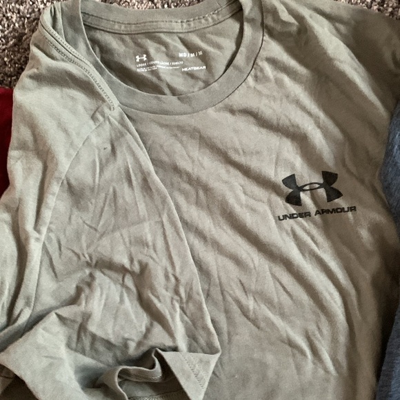 Workout T’s - Picture 3 of 4